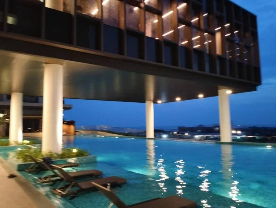 Bali Residence By Beca Inn , Musliim Only Malacca Exterior photo
